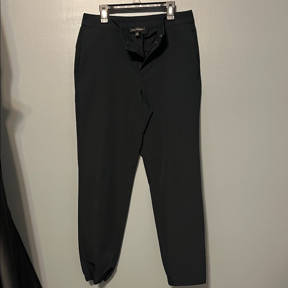 Women’s Banana Republic Black Pants
